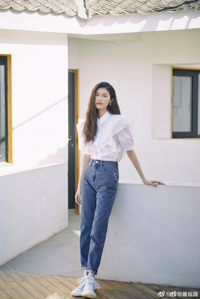 《热门私服》大揭秘,玩家必看的私服选择指南!-探索《热门私服》的世界,了解玩家为何偏爱私服游戏!